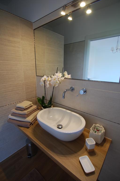 B&B La Gatta Sul Tetto Borgo san Donato  Exterior photo
